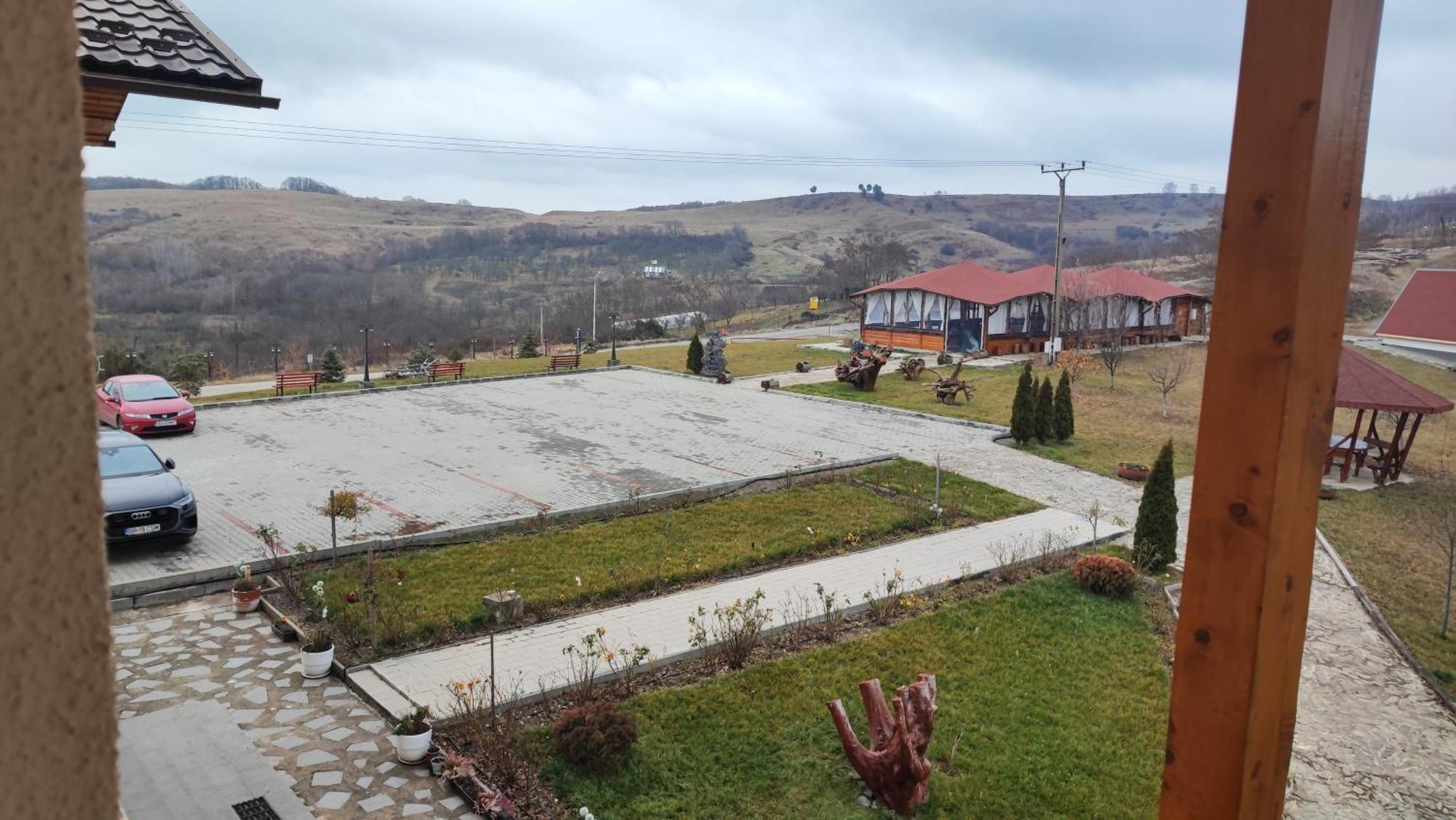 Haţeg Motel Prislop מראה חיצוני תמונה